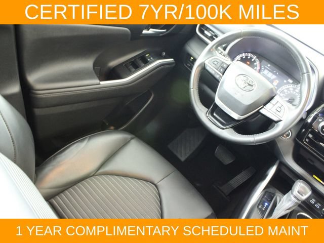 Used 2023 Toyota Highlander XSE AWD/4WD image 16