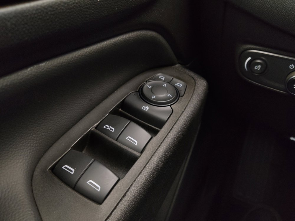 Used 2024 Chevrolet Equinox LT image 27