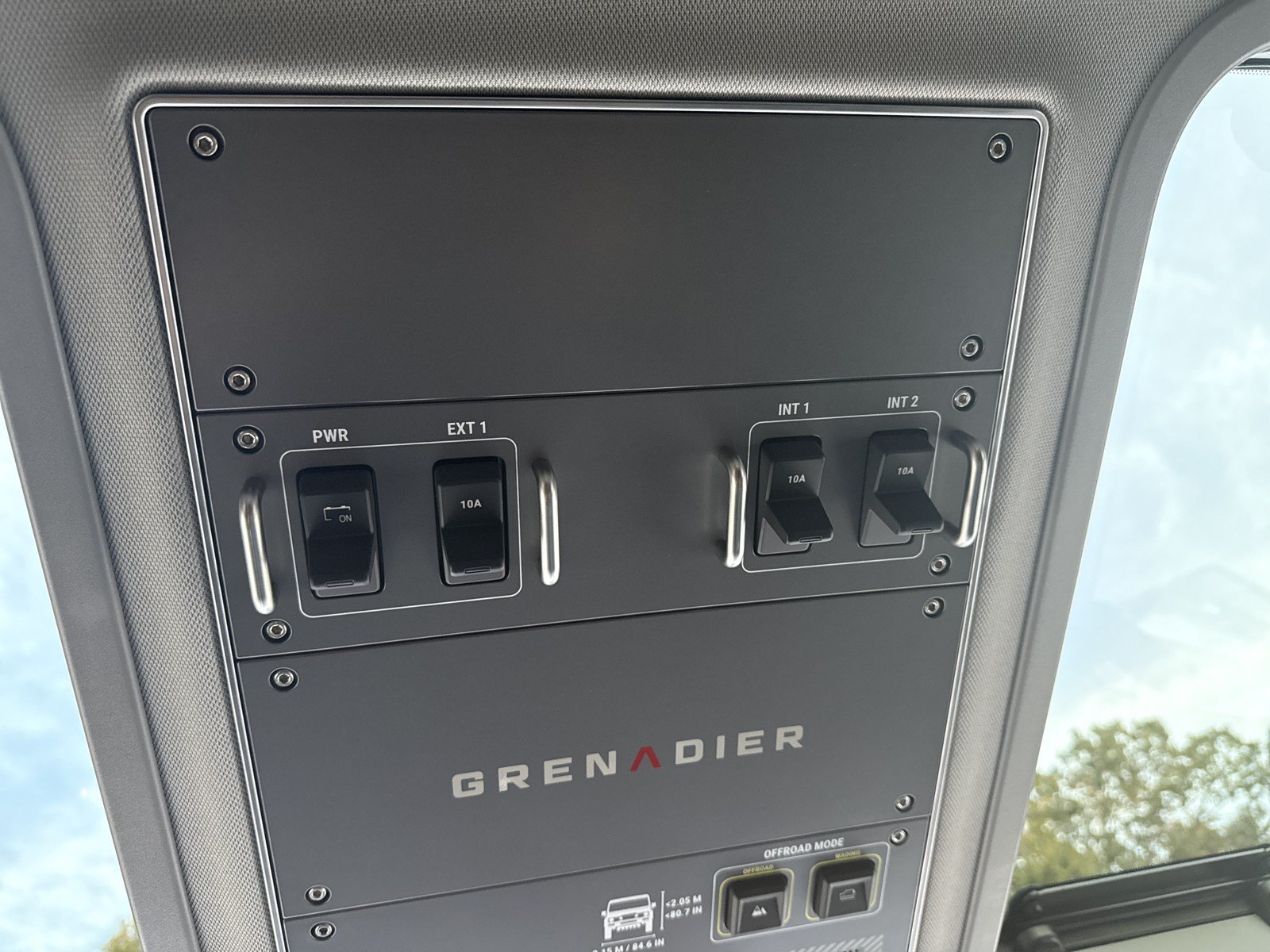 Used 2025 INEOS Grenadier Station Wagon AWD/4WD image 22