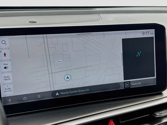 Certified 2025 Kia Sorento S w/ Panoramic Sunroof Package FWD image 13