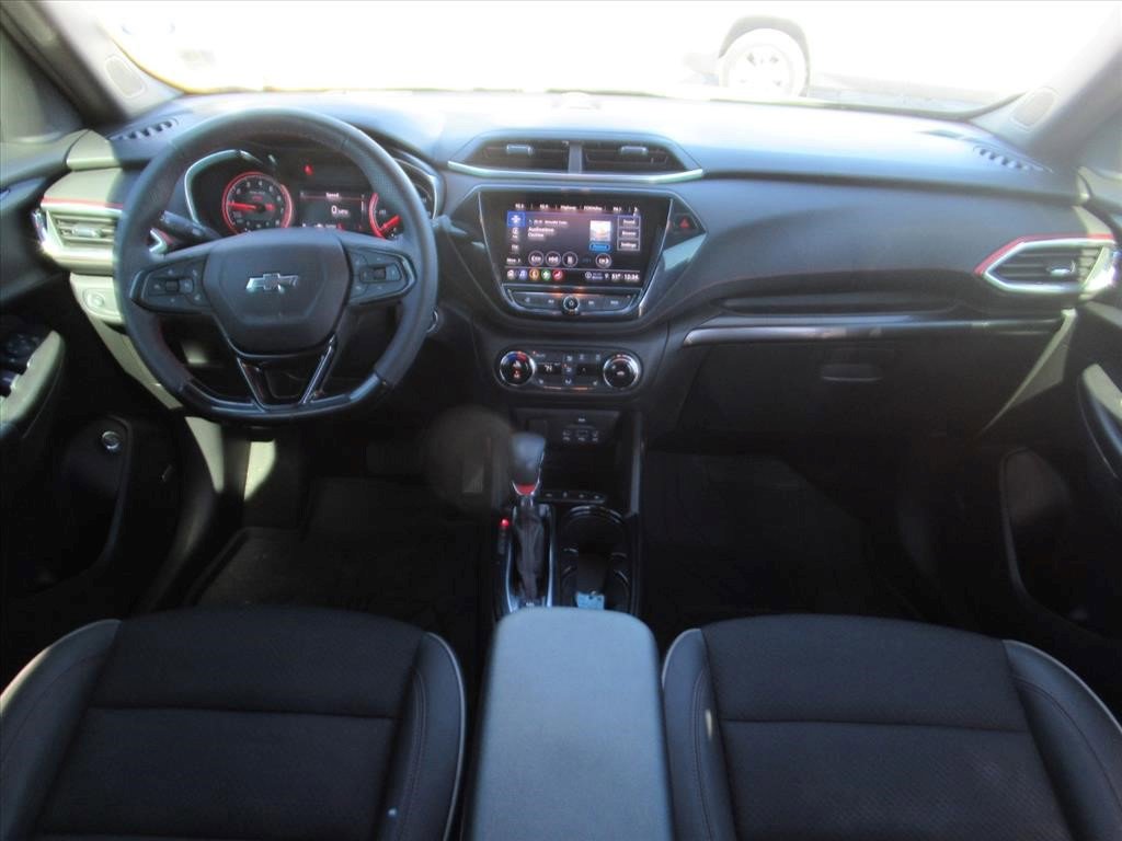 Certified 2023 Chevrolet TrailBlazer RS w/ Sun and Liftgate Package image 12