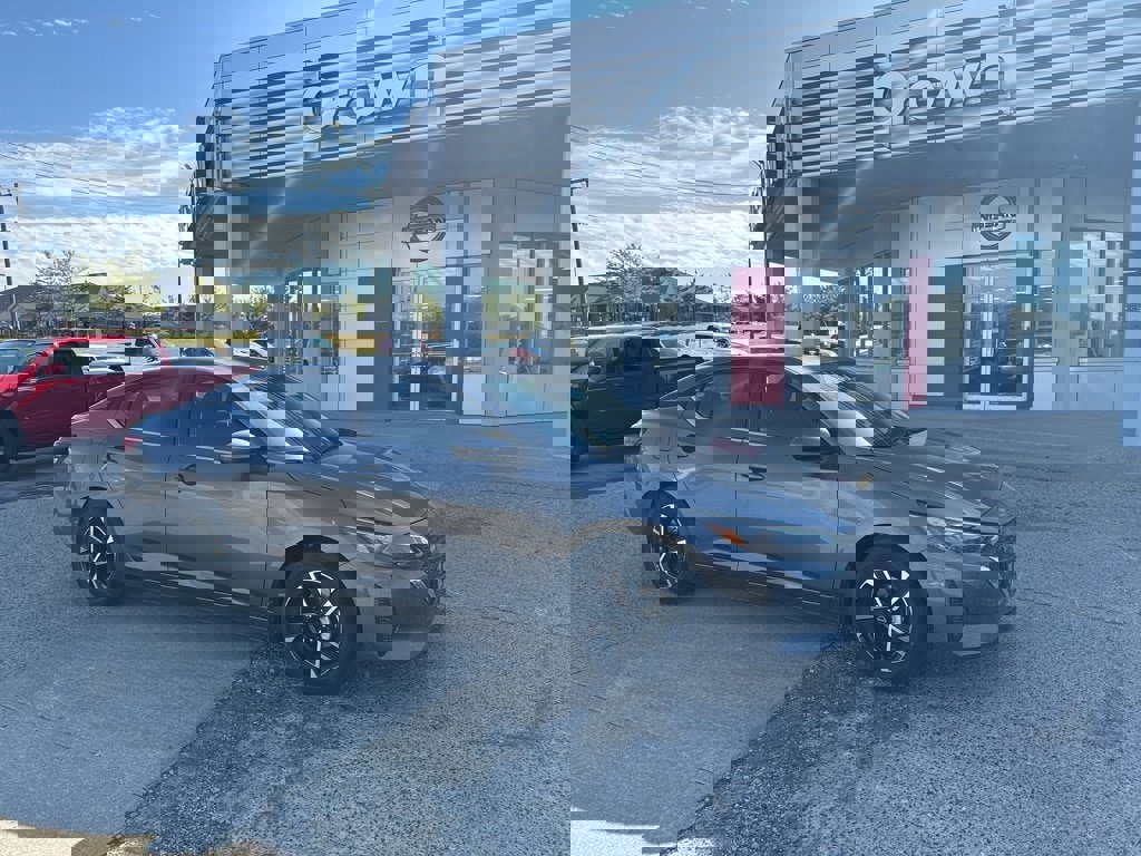 New 2025 Nissan Sentra SV