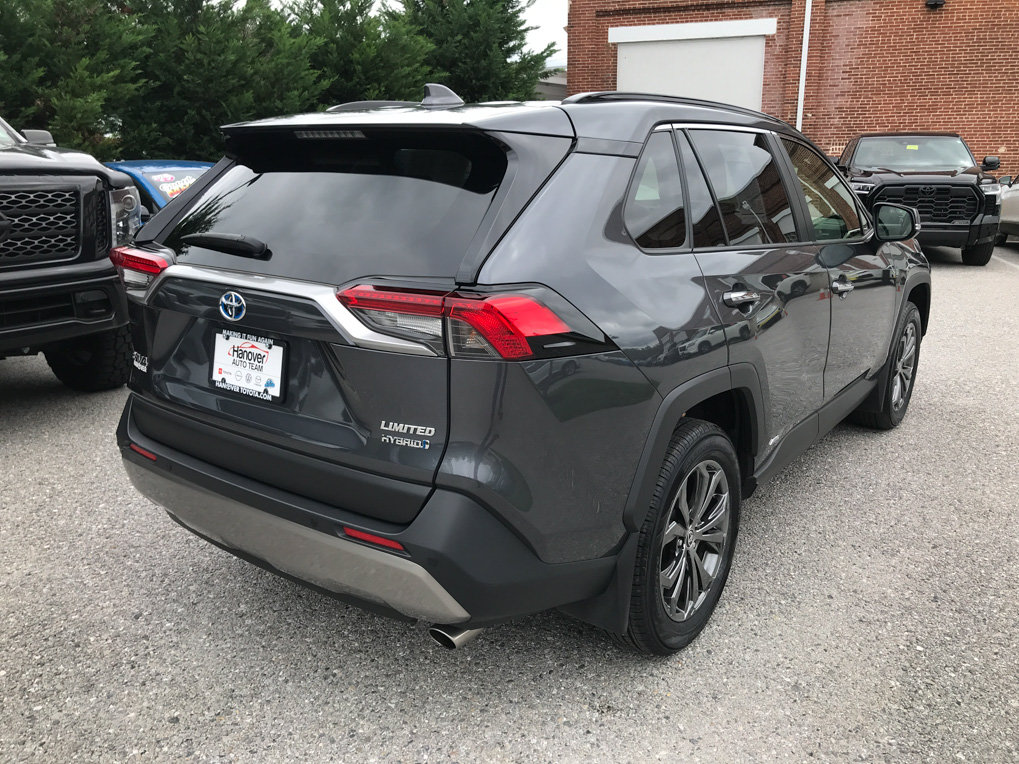 Certified 2024 Toyota RAV4 Limited w/ Advanced Technology Package AWD/4WD image 8