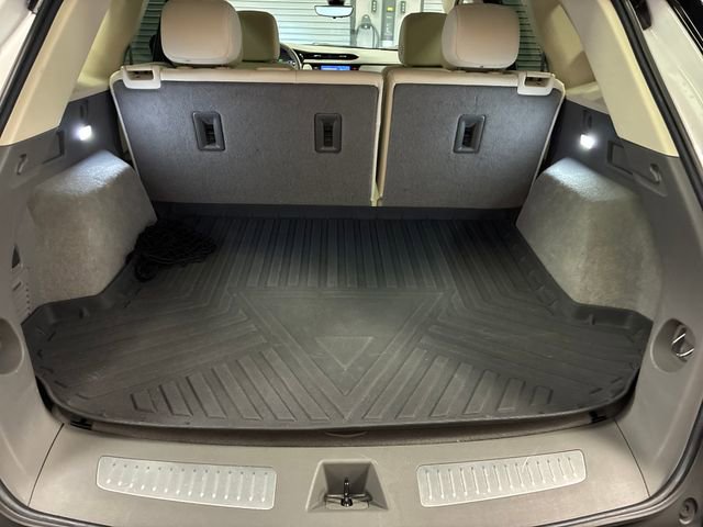 Used 2021 Cadillac XT5 Premium Luxury FWD image 24