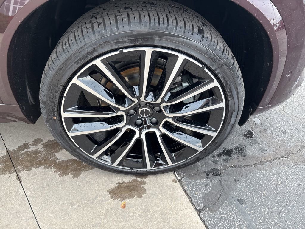 New 2026 Volvo XC90 B6 Plus w/ Protection Package Premier image 14