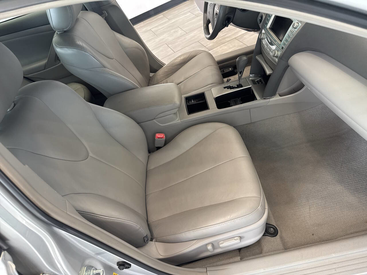 Used 2009 Toyota Camry Hybrid FWD image 25