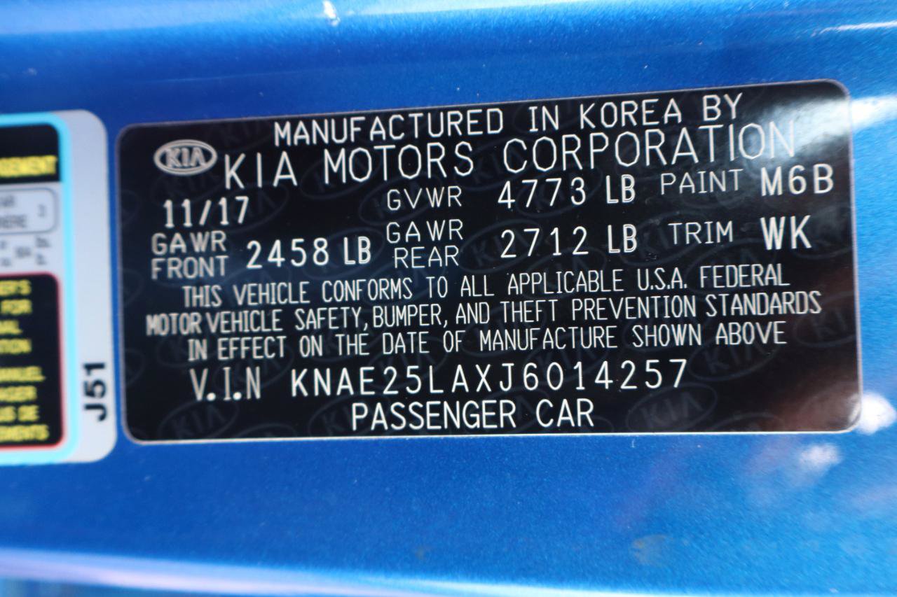 Used 2018 Kia Stinger Premium RWD image 37