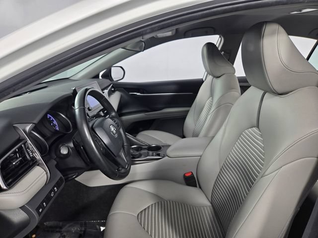 Used 2023 Toyota Camry SE FWD image 15