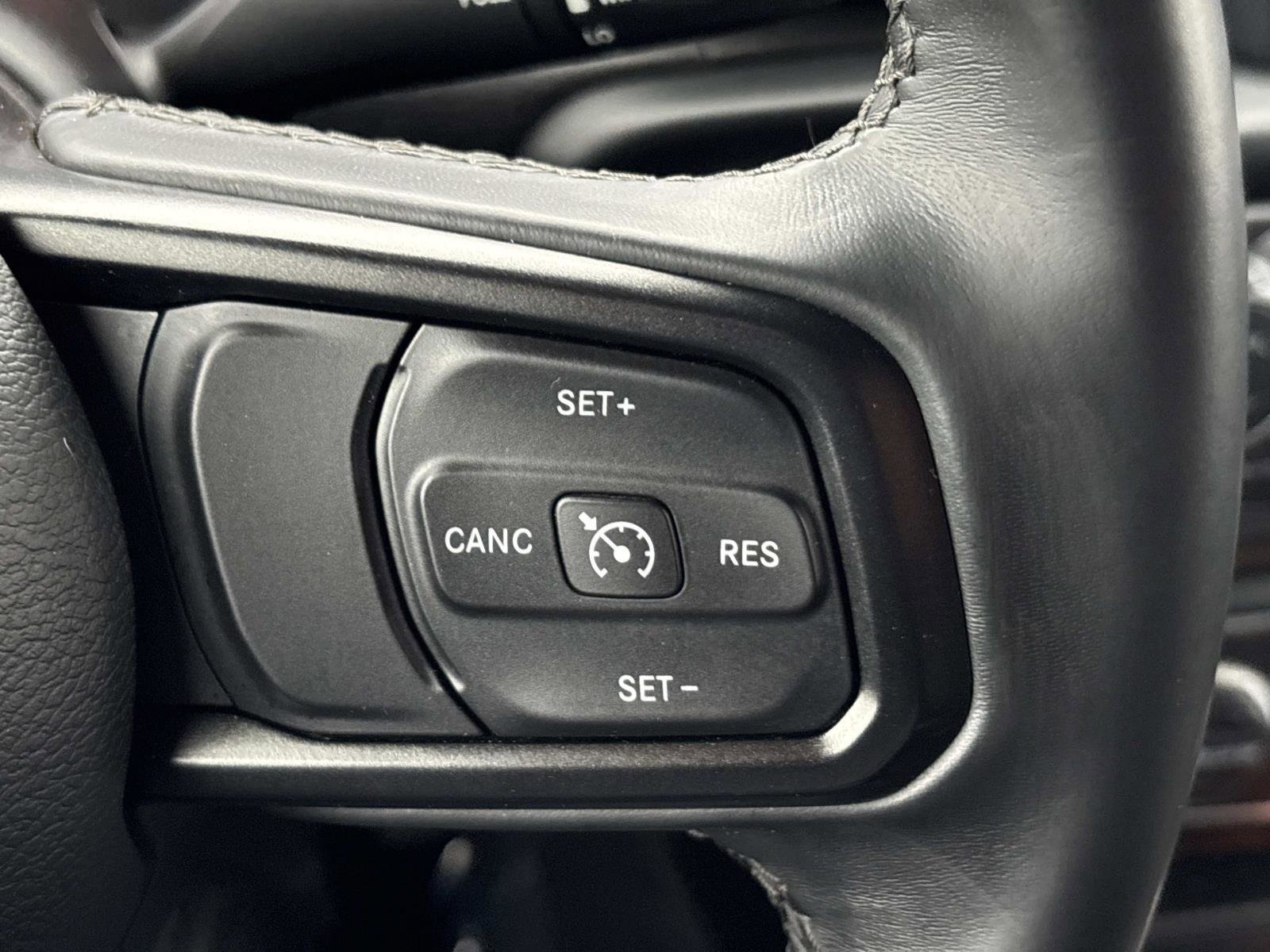 Used 2020 Jeep Gladiator Sport w/ Quick Order Package 24S image 17