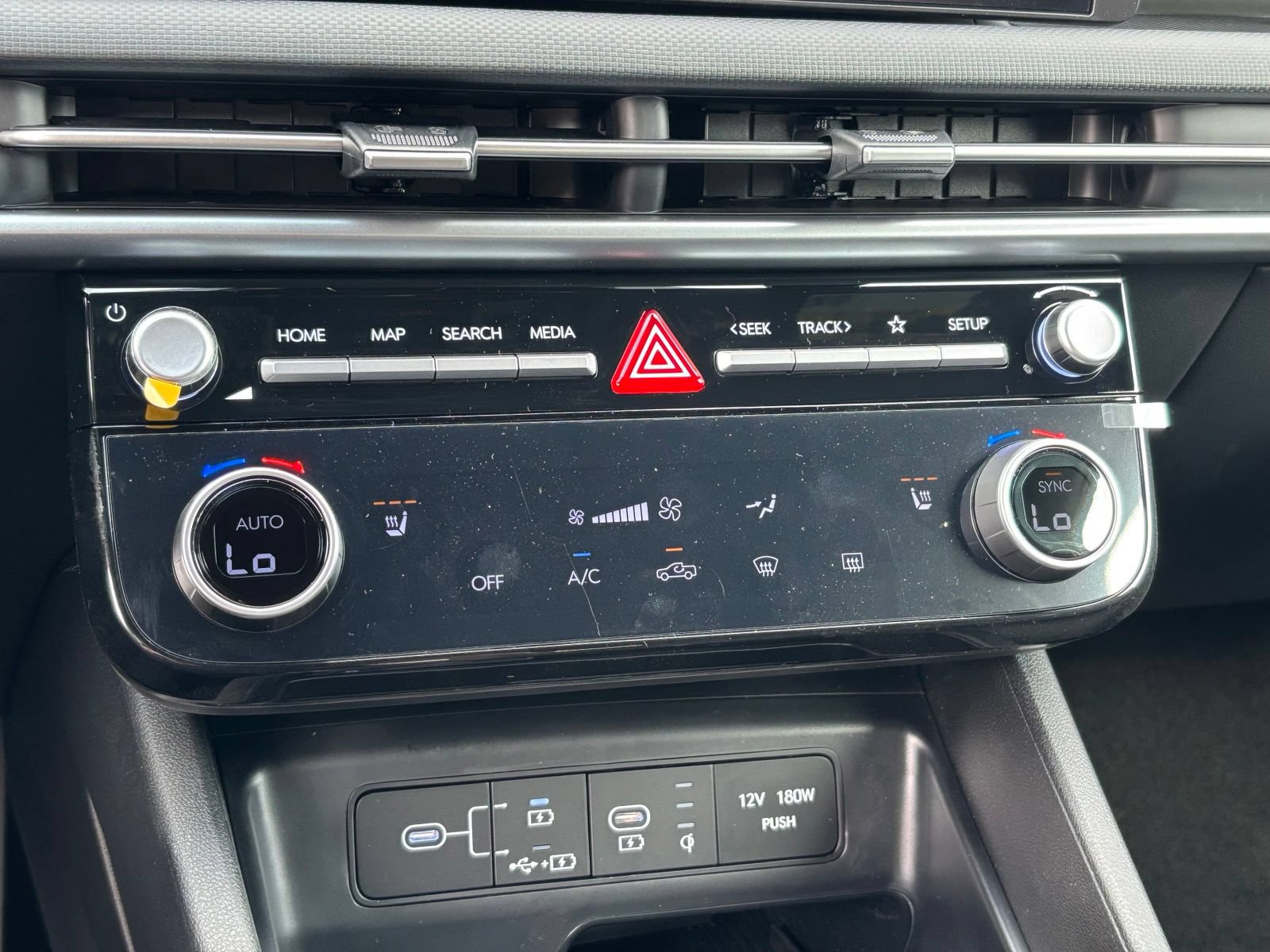New 2026 Hyundai Santa Cruz SEL FWD image 21