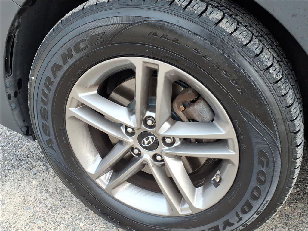 Used 2018 Hyundai Santa Fe Sport image 9