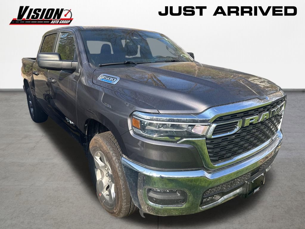 Used 2025 RAM 1500 Big Horn AWD/4WD image 3