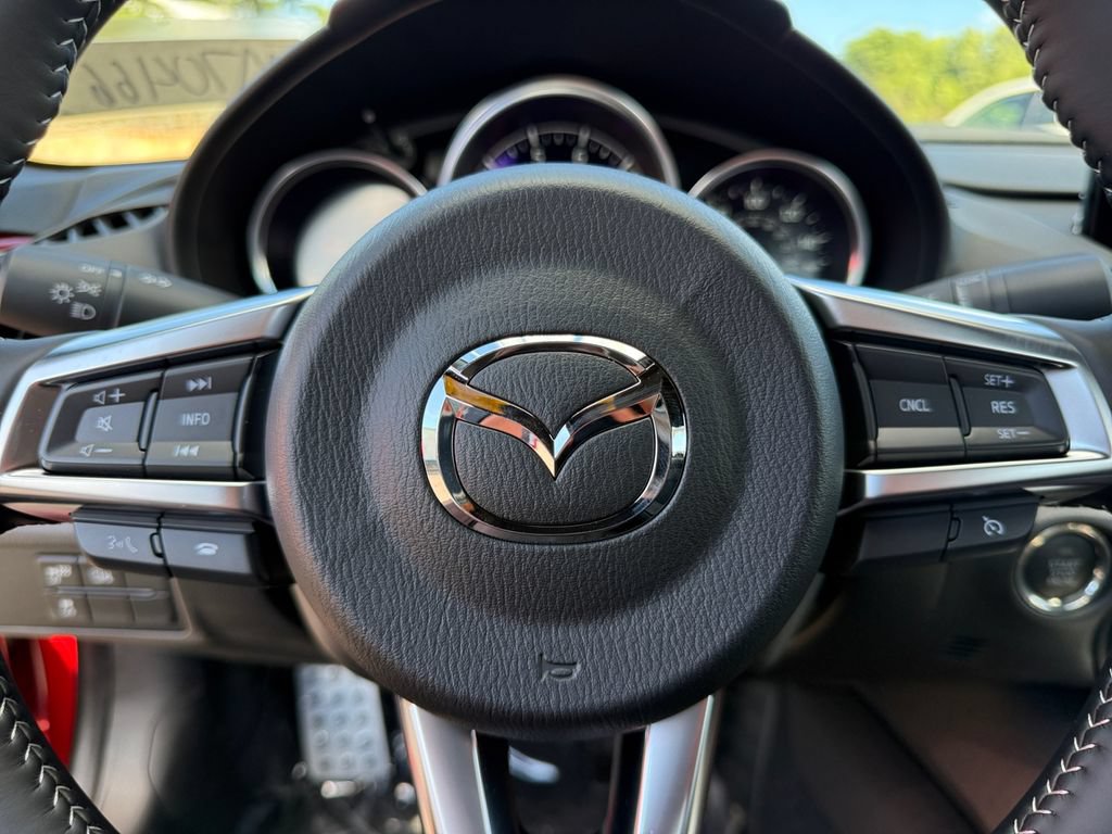 New 2026 MAZDA MX-5 Miata Club w/ Interior Package RWD image 20