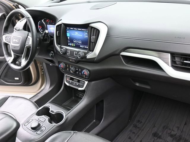 Used 2023 GMC Terrain SLT w/ Infotainment Package II image 28