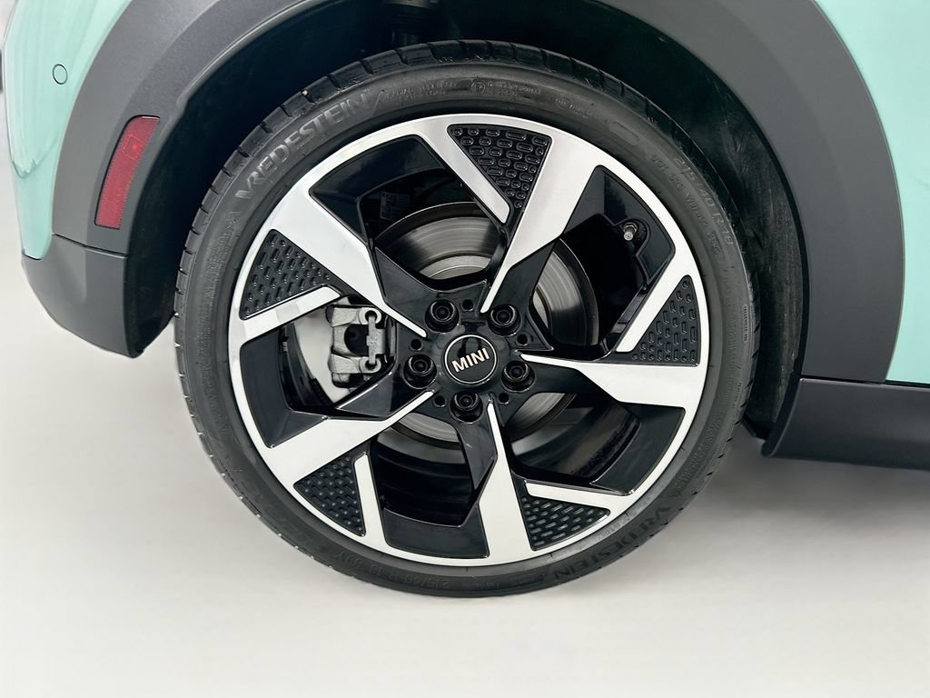 Certified 2026 MINI Cooper S FWD image 33