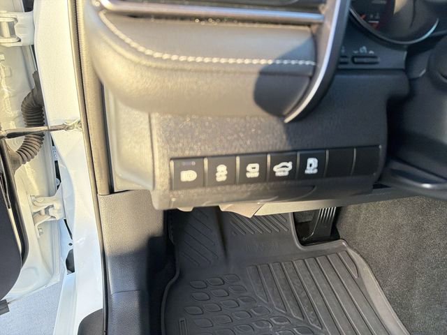 Certified 2023 Toyota Camry XSE w/ Navigation Package FWD image 11