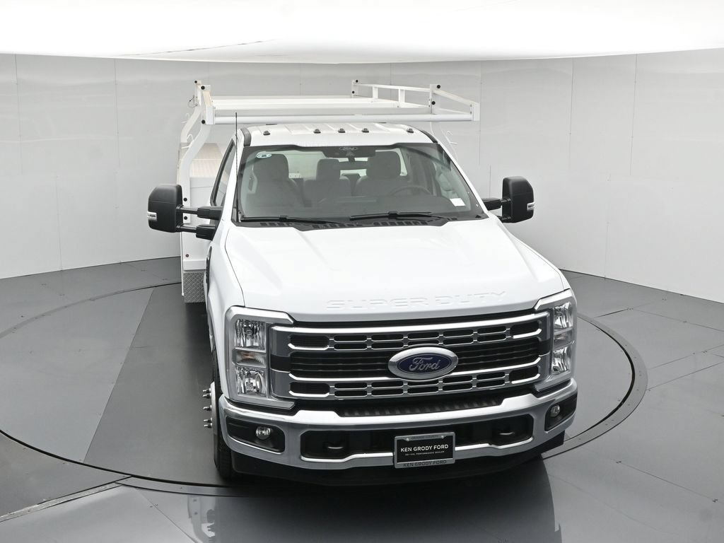 New 2026 Ford F350 XL w/ XL Chrome Package RWD image 41