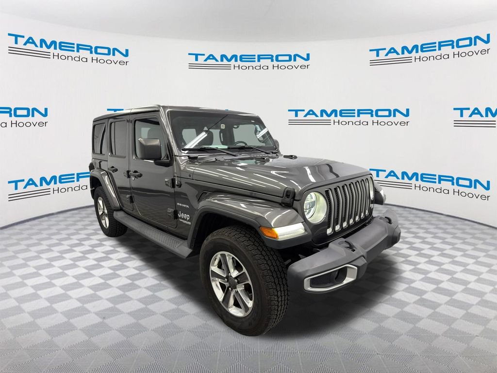 Used 2018 Jeep Wrangler Unlimited Sahara AWD/4WD image 7