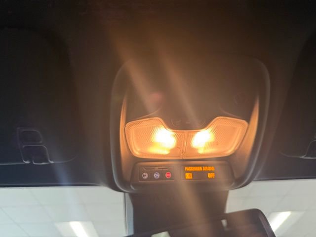 Used 2024 GMC Canyon AT4 w/ AT4 Premium Package image 19