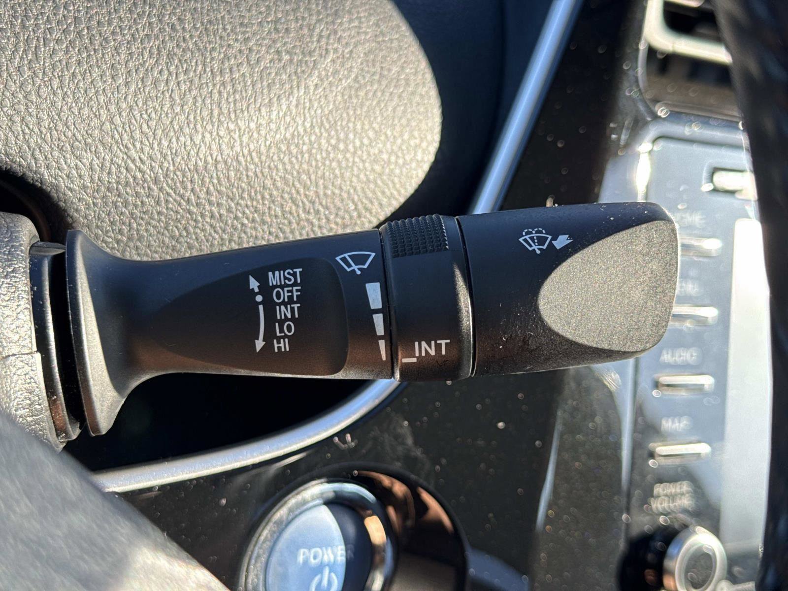 Used 2021 Toyota Prius Prime Limited image 10