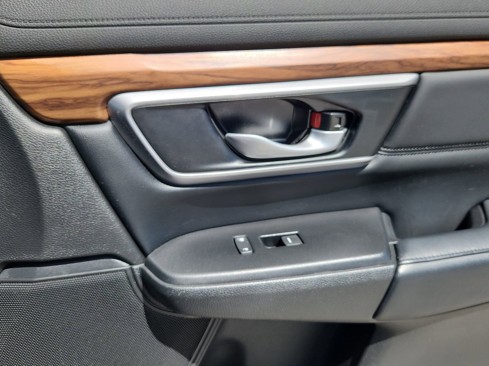 Used 2021 Honda CR-V EX-L image 16