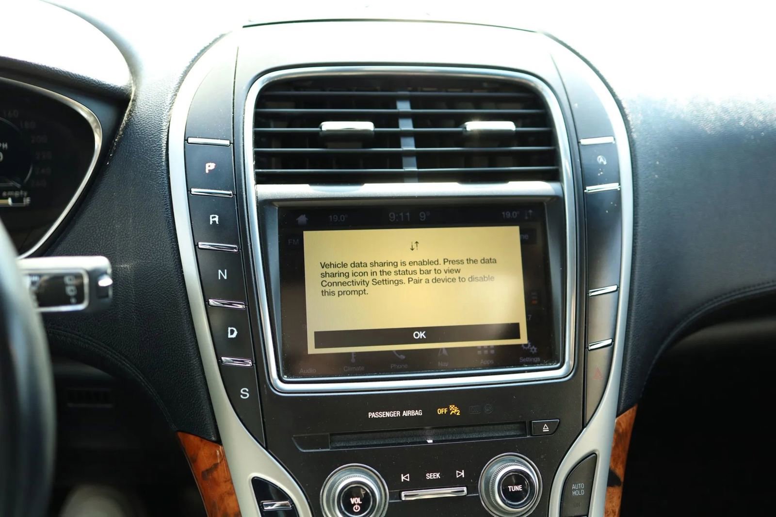 Used 2019 Lincoln Nautilus Reserve w/ Driver Assistance Package AWD/4WD image 26