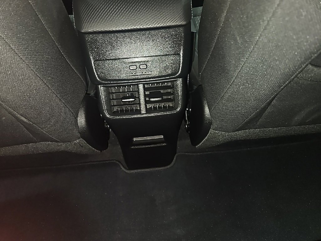 Certified 2025 Chevrolet Equinox LT image 24