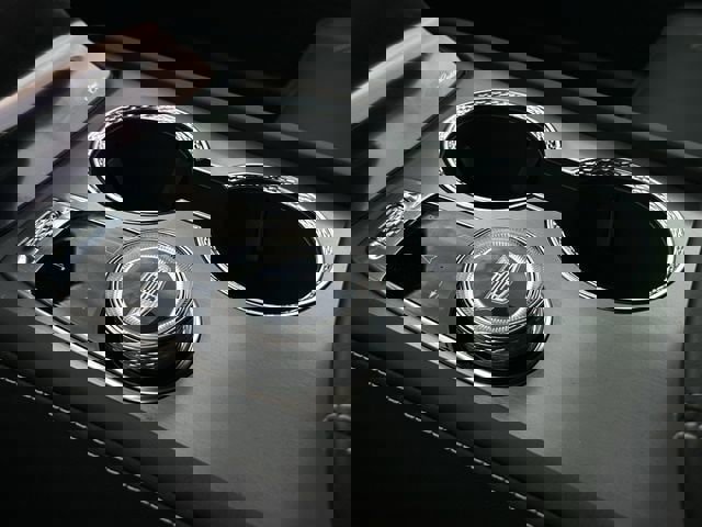 New 2026 Cadillac Vistiq Sport image 16