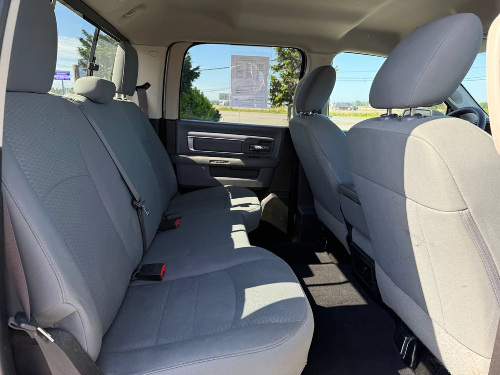 Used 2019 RAM 1500 Classic SLT AWD/4WD image 13