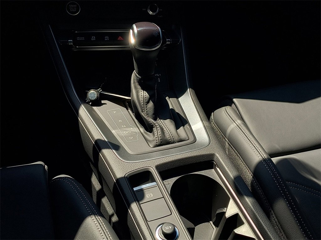 New 2025 Audi Q3 2.0T Premium image 10