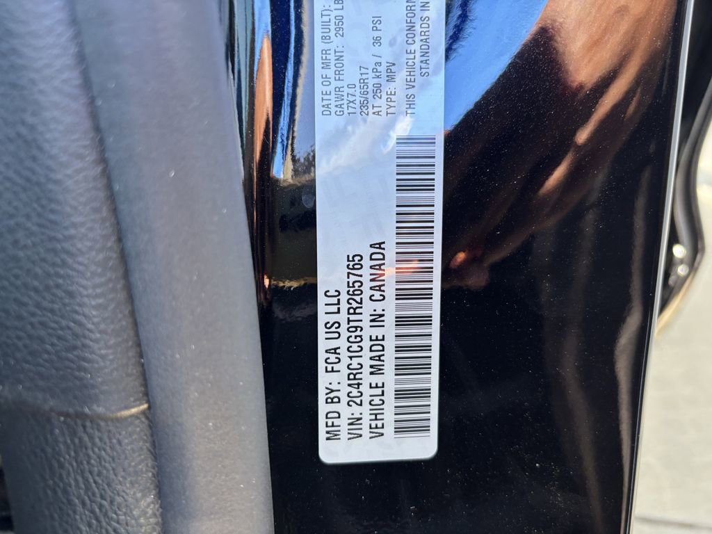 New 2026 Chrysler Voyager LX FWD image 25
