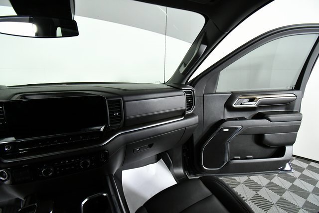 Used 2024 Chevrolet Silverado 1500 RST w/ Convenience Package II image 21