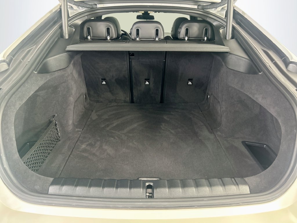 Used 2023 BMW i4 eDrive40 w/ Premium Package RWD image 27