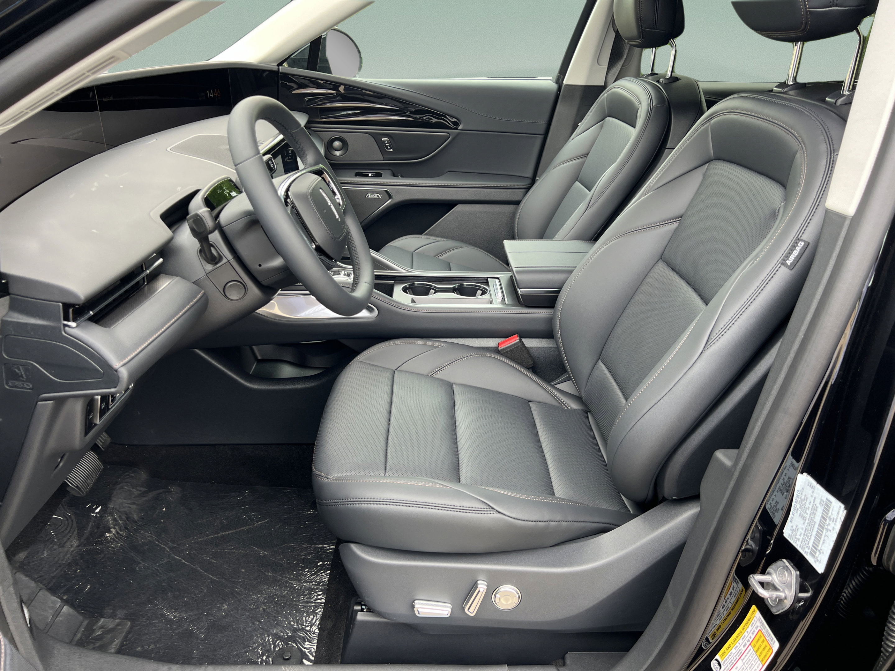 New 2026 Lincoln Nautilus Premier w/ Equipment Group 102A AWD/4WD image 20