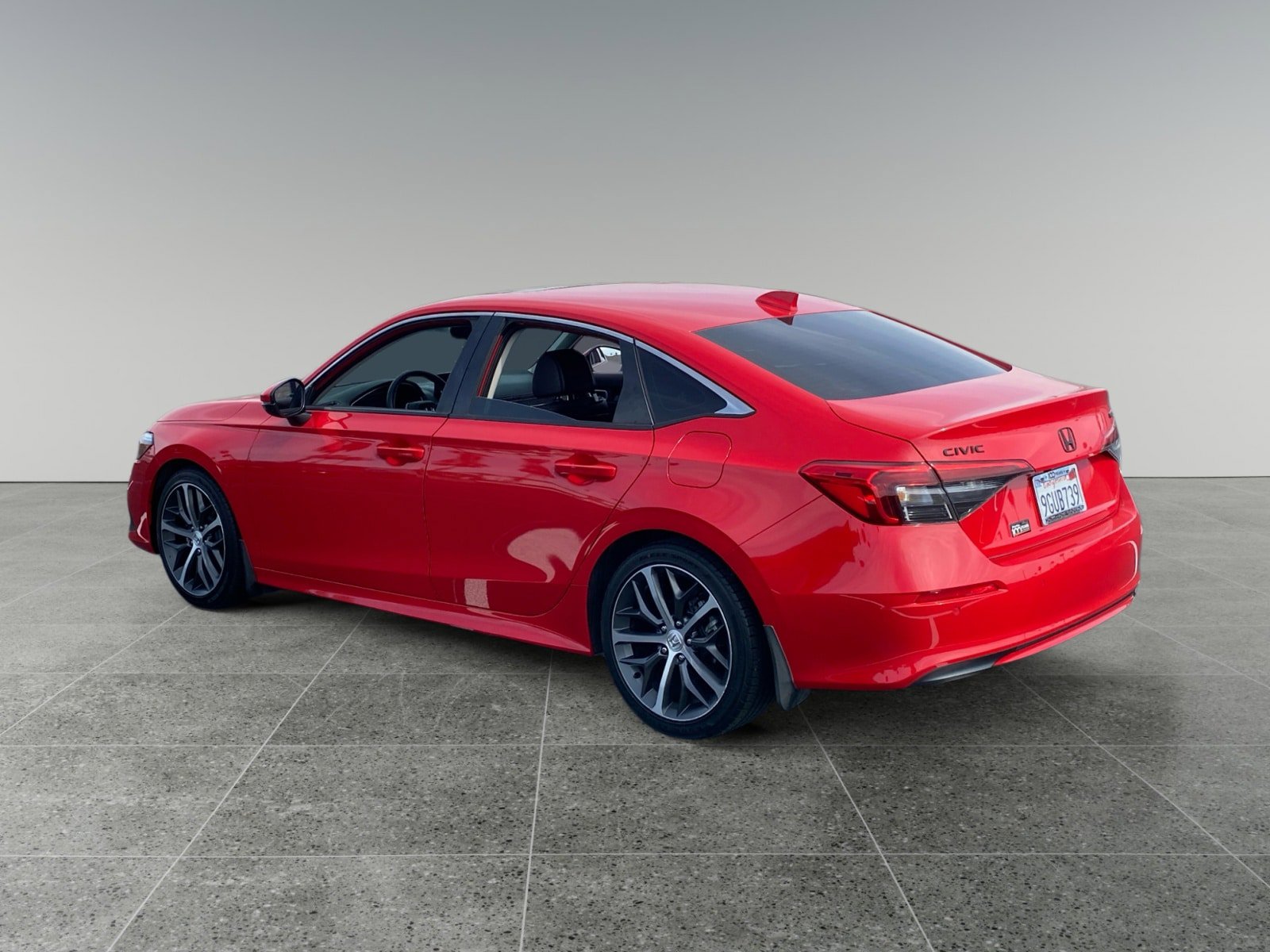Used 2023 Honda Civic Touring image 3