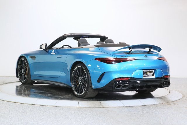 Used 2022 Mercedes-Benz SL 63 AMG 4MATIC image 3