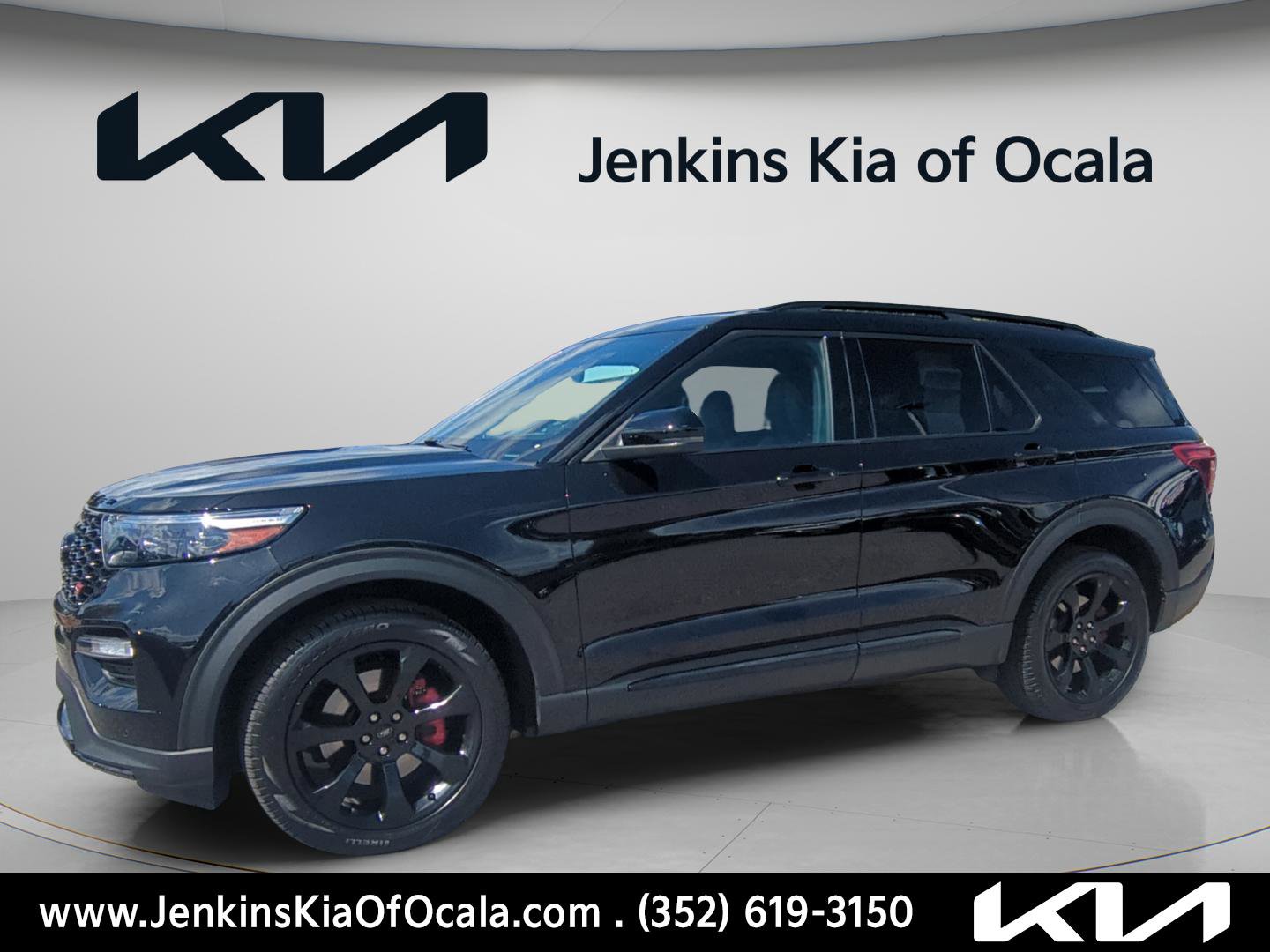 Used 2024 Ford Explorer ST w/ Equipment Group 401A image 7