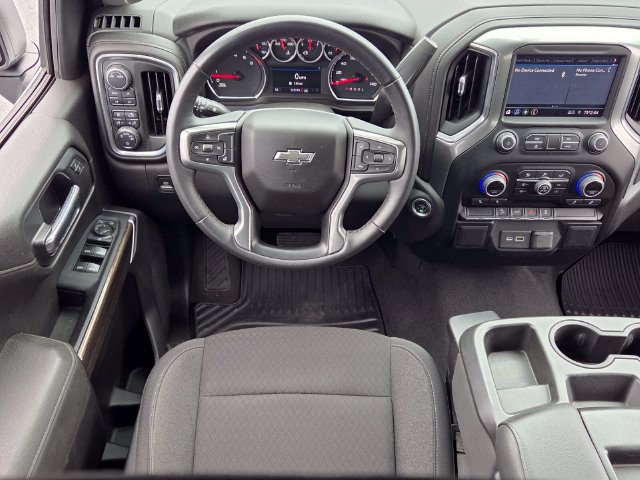 Used 2022 Chevrolet Silverado 1500 RST w/ LPO, Blackout Package AWD/4WD image 7