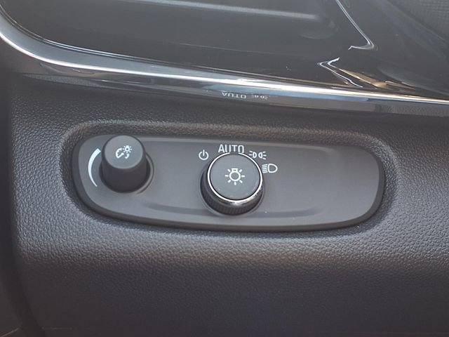 New 2026 Buick Envista Sport Touring image 13