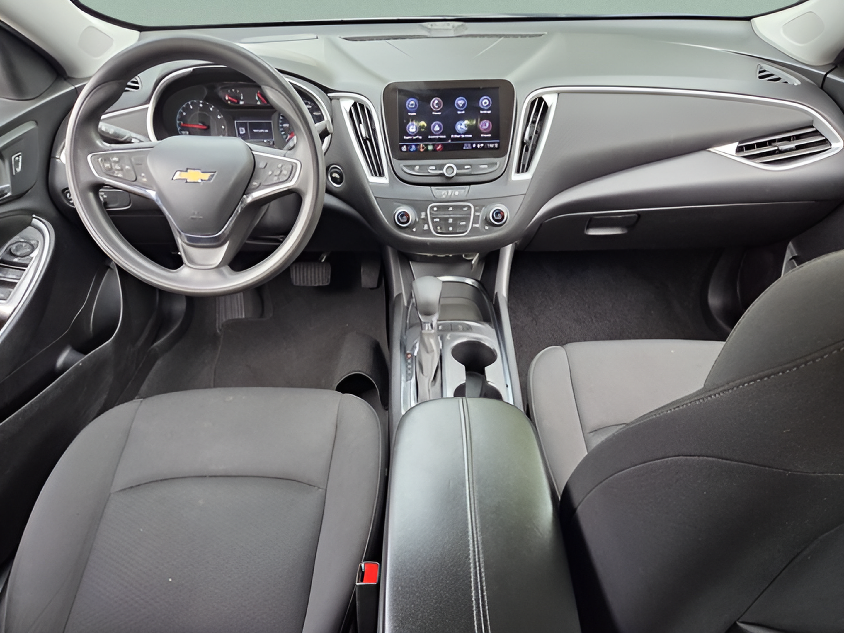 Used 2024 Chevrolet Malibu LT FWD image 11