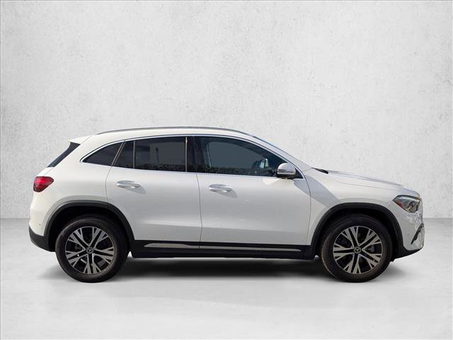 Certified 2025 Mercedes-Benz GLA 250 4MATIC image 4