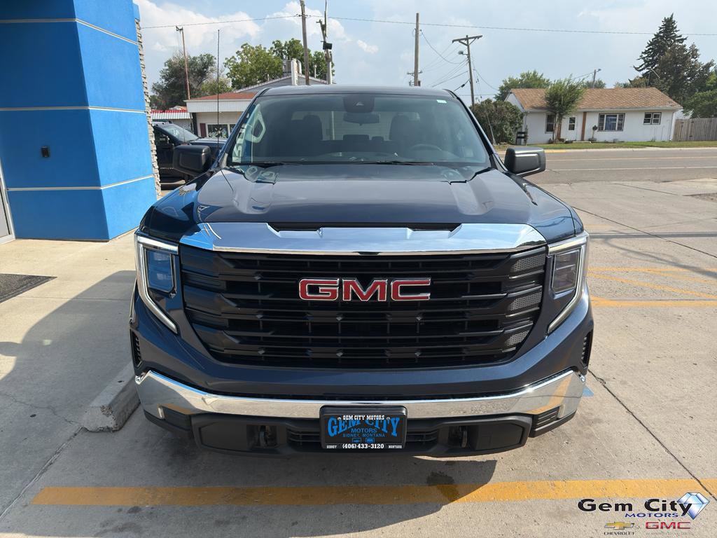 Used 2022 GMC Sierra 1500 Pro w/ Pro Value Package image 3