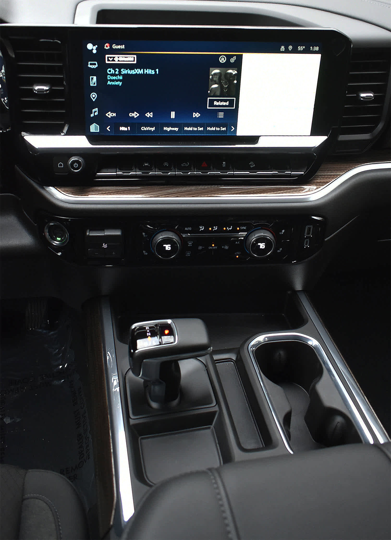 Used 2026 Chevrolet Silverado 1500 LT image 14