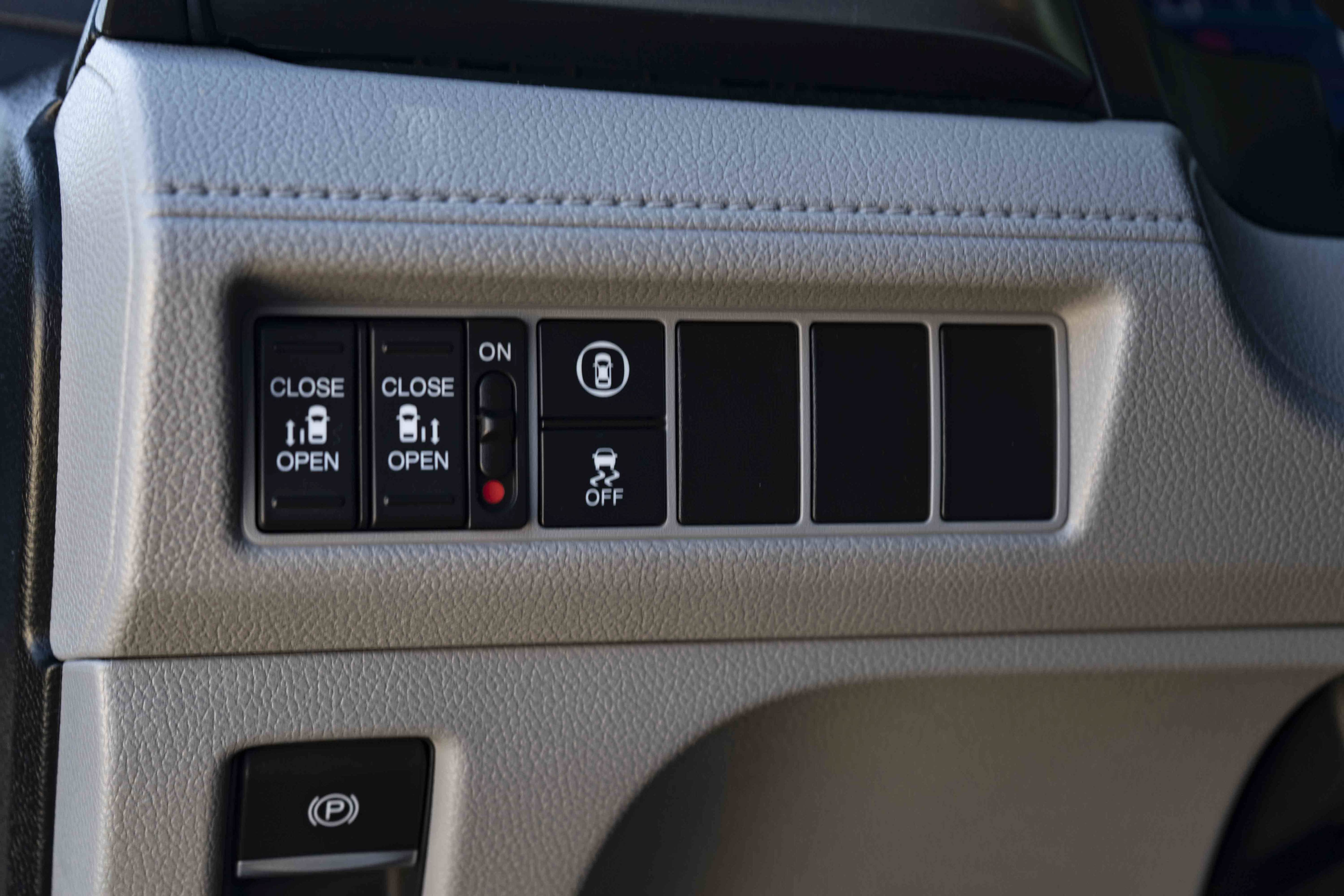 Used 2023 Honda Odyssey EX image 37