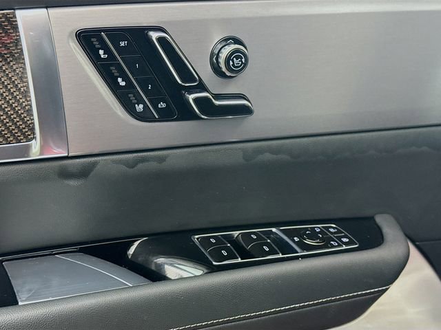 Used 2026 Cadillac Vistiq Sport w/ LPO, Floor Liner Package image 20