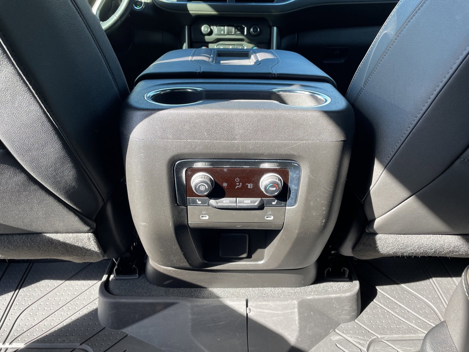 Used 2023 Chevrolet Tahoe Premier image 28