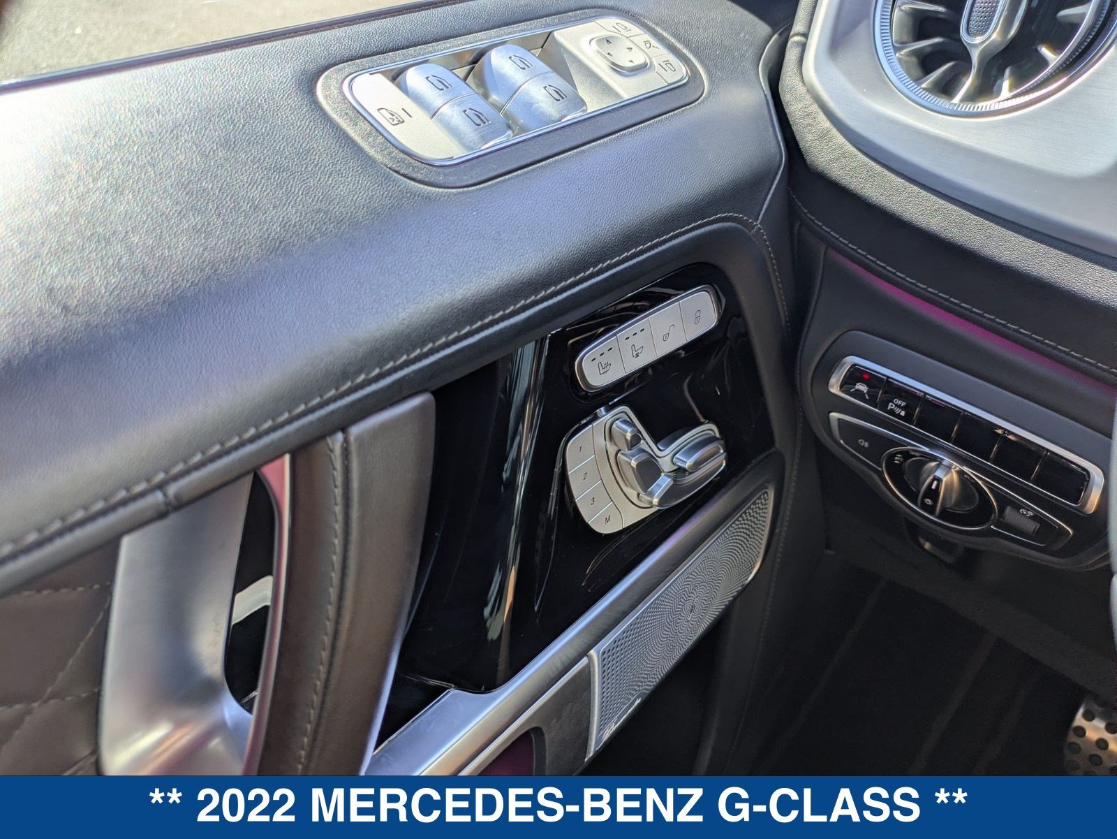 Used 2022 Mercedes-Benz G 550 image 25