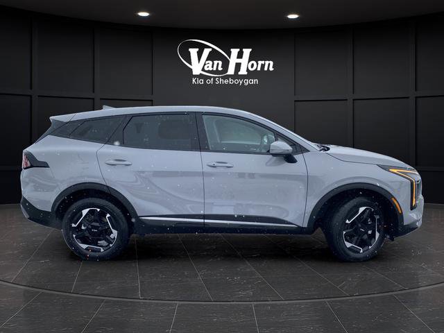 New 2026 Kia Sportage S image 2