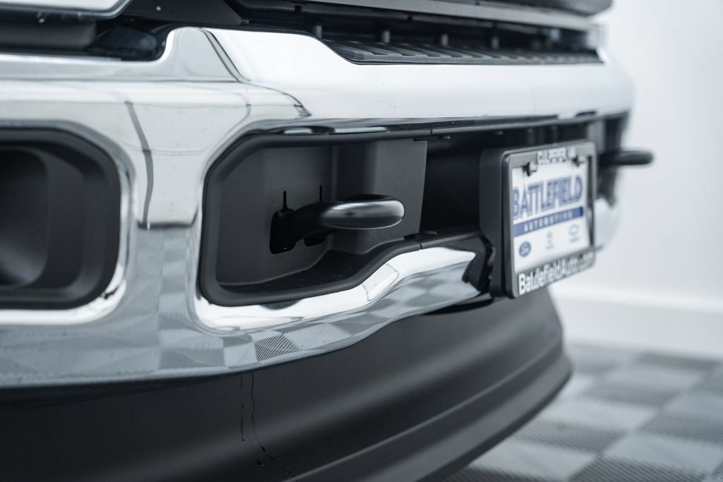 New 2026 Ford F350 XL w/ 360-Degree Camera Package AWD/4WD image 12