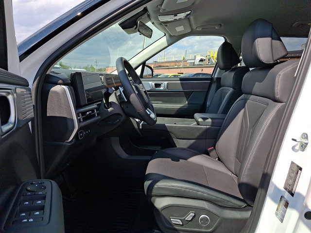 Used 2026 Hyundai Santa Fe SEL AWD/4WD image 13